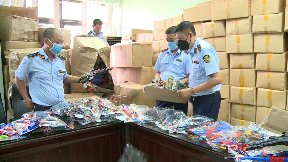 Phát hiện, bắt giữ, xử lý gần 140.000 vụ việc vi phạm trong năm 2022