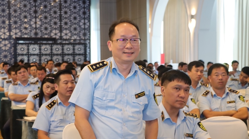 Tổng Cục trưởng Trần Hữu Linh: Người đứng đầu - nhân tố quyết định xây dựng lực lượng QLTT đoàn kết, vững mạnh