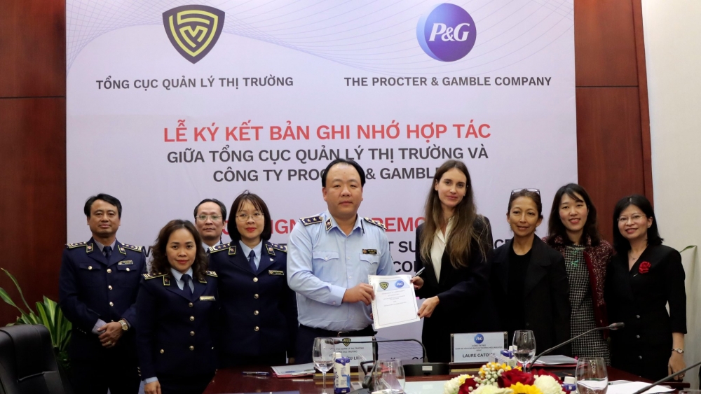 Đẩy mạnh hợp tác quốc tế, nâng cao hiệu quả công tác phòng, chống hàng giả