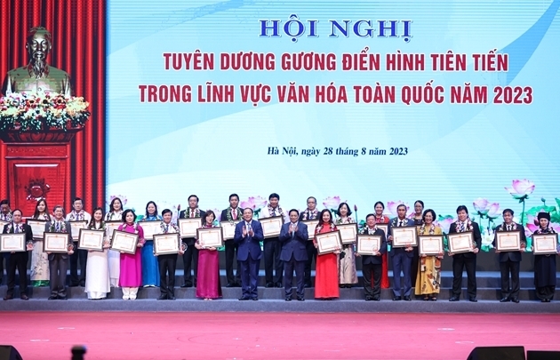 Tuyên dương 78 gương điển hình tiên tiến trong lĩnh vực văn hóa toàn quốc năm 2023
