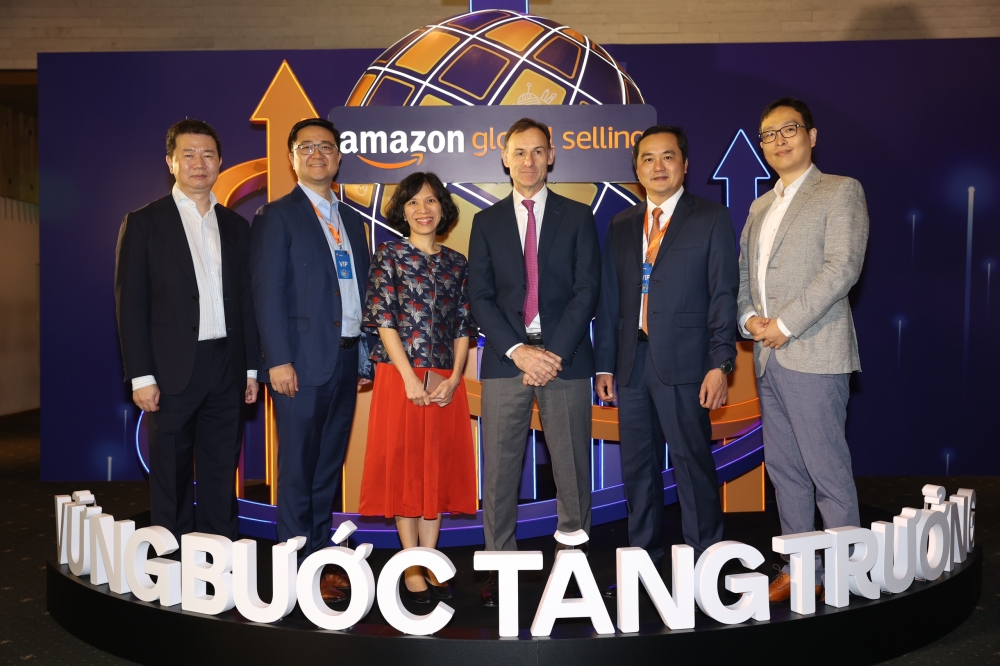 Số hóa doanh nghiệp và xây dựng thương hiệu toàn cầu