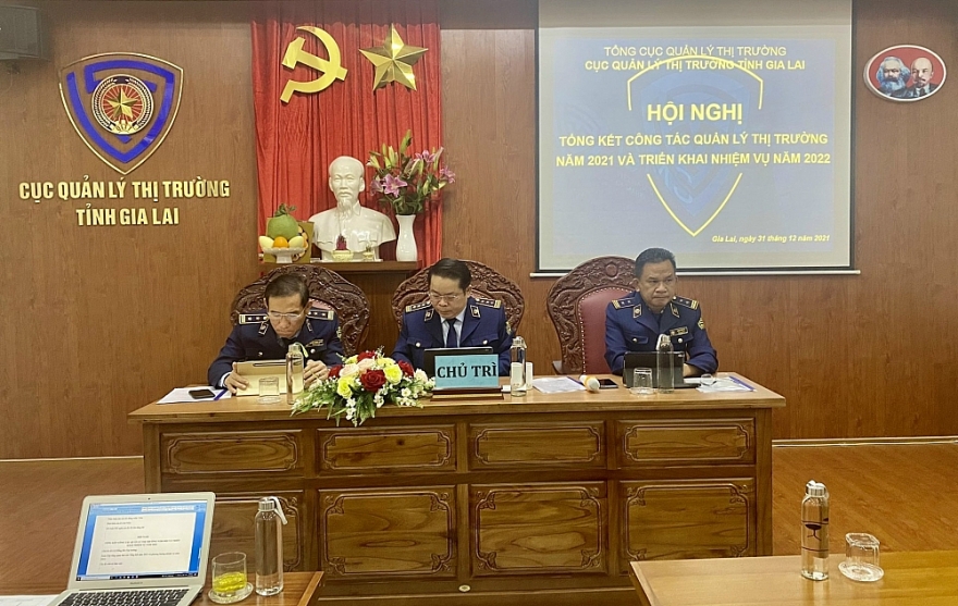 Quản lý thị trường Gia Lai tiếp tục đánh mạnh vào các vi phạm trên thương mại điện tử