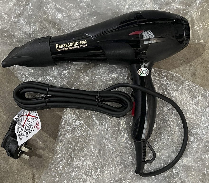 Hà Nội: Tạm giữ hơn 400 máy sấy tóc nghi giả nhãn hiệu Panasonic giá 70.000 đồng/chiếc