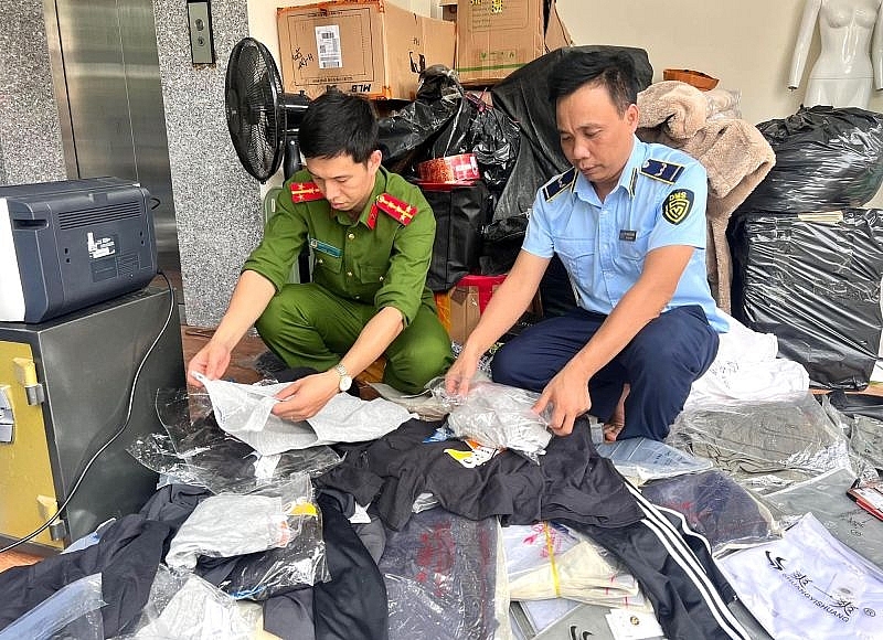 Tăng cường phối hợp, chia sẻ thông tin, đẩy lùi hàng giả