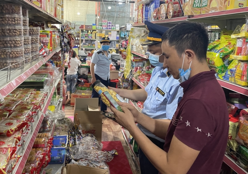 Nhiều vi phạm về kinh doanh bánh Trung thu