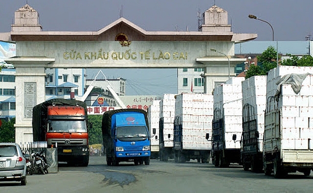 Nhập khẩu hàng hóa qua Trung Quốc chiếm  33,1% kim ngạch nhập khẩu cả nước