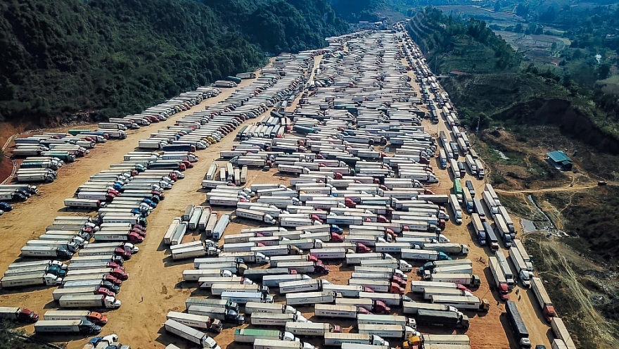 9 Bộ phối hợp giải quyết việc ùn tắc cửa khẩu