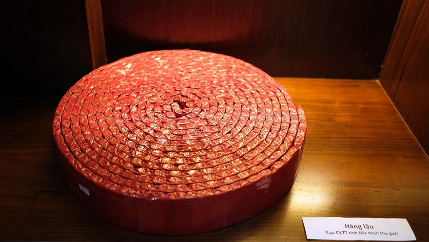 Trên 400 sản phẩm trưng bày, giới thiệu tại Phòng trưng bày, nhận diện hàng thật - hàng vi phạm