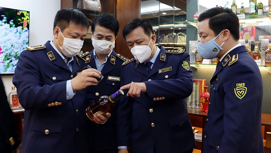 Trên 400 sản phẩm trưng bày, giới thiệu tại Phòng trưng bày, nhận diện hàng thật - hàng vi phạm