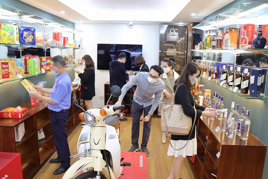 Trên 400 sản phẩm được giới thiệu tại Phòng trưng bày, nhận diện hàng thật - hàng vi phạm