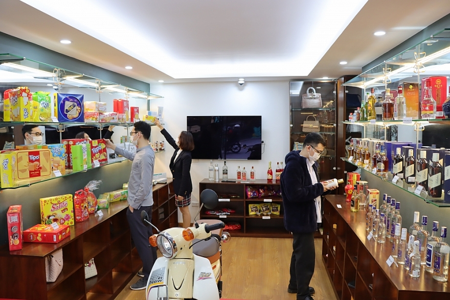 Trên 400 sản phẩm được giới thiệu tại Phòng trưng bày, nhận diện hàng thật - hàng vi phạm