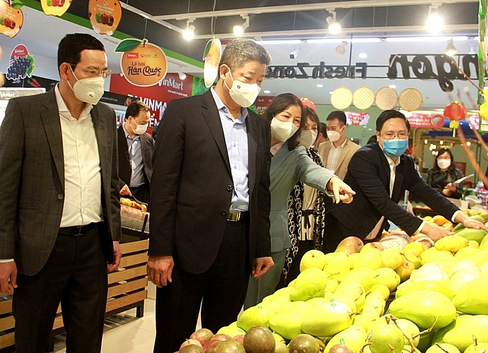 Xu hướng sắm Tết trực tuyến lên ngôi Xu hướng sắm Tết trực tuyến lên ngôi