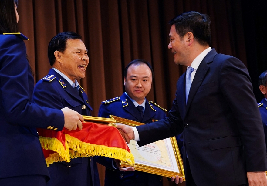 Quản lý thị trường đóng góp tích cực vào thành tích chung của ngành Công Thương