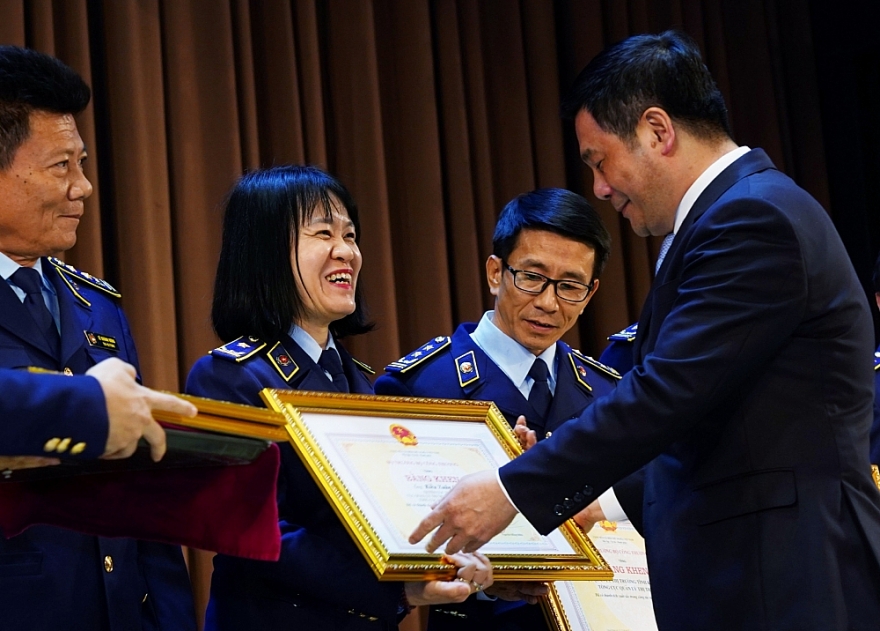 Quản lý thị trường đóng góp tích cực vào thành tích chung của ngành Công Thương