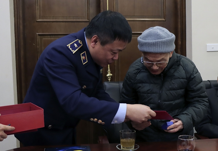 Tổng cục Quản lý thị trường gặp mặt các cán bộ hưu trí nhân dịp năm mới 2023