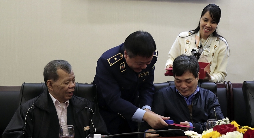 Tổng cục Quản lý thị trường gặp mặt các cán bộ hưu trí nhân dịp năm mới 2023