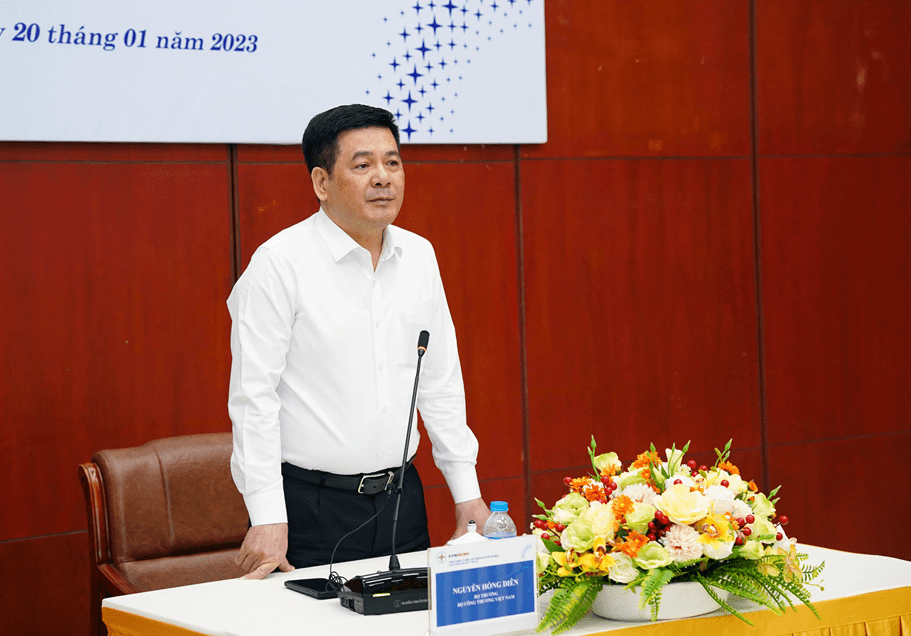 Đảm bảo điện an toàn liên tục ở hai miền Trung - Nam để người dân vui xuân, đón Tết