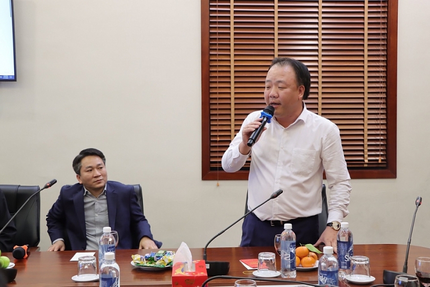 Bộ trưởng Nguyễn Hồng Diên làm việc với Tổng cục QLTT nhân dịp đầu Xuân mới