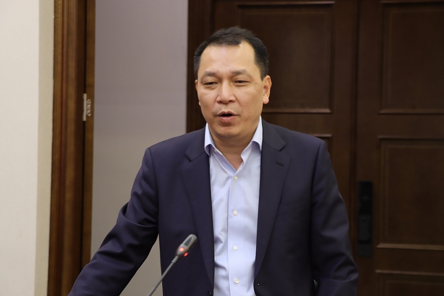 Bộ trưởng Nguyễn Hồng Diên làm việc với Tổng cục QLTT nhân dịp đầu Xuân mới