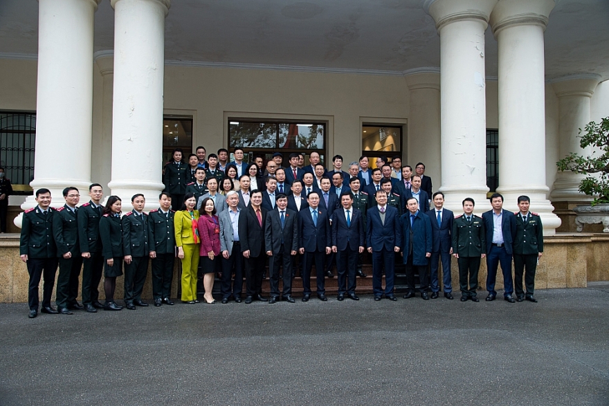 Lấy người dân, doanh nghiệp làm trọng tâm trong mọi quyết sách