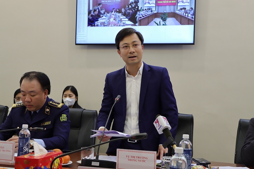 Bộ Công Thương họp khẩn về tình hình cung ứng xăng dầu Bộ Công Thương họp khẩn, nỗ lực đảm bảo nguồn cung xăng dầu trong nước