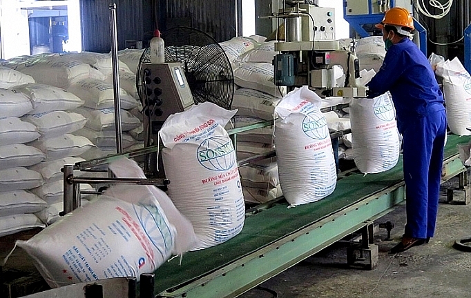 Đấu giá hạn ngạch thuế quan nhập khẩu đường bảo đảm minh bạch, bình đẳng