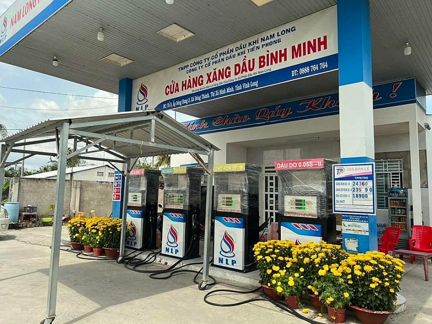 Kiểm tra đột xuất, phát hiện cây xăng “có hàng nhưng không bán”