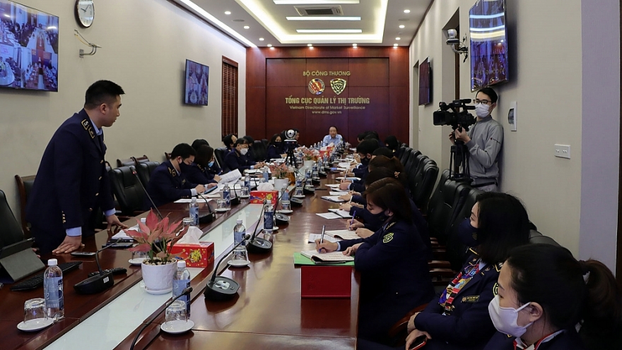 Quản lý thị trường cả nước sẽ kiểm tra, giám sát chặt tình hình kinh doanh xăng dầu