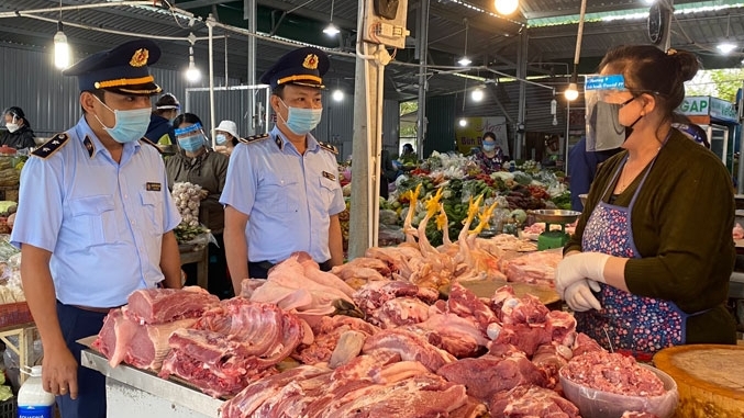 Hà Nội sẽ lấy mẫu xét nghiệm nhanh thực phẩm tại chợ