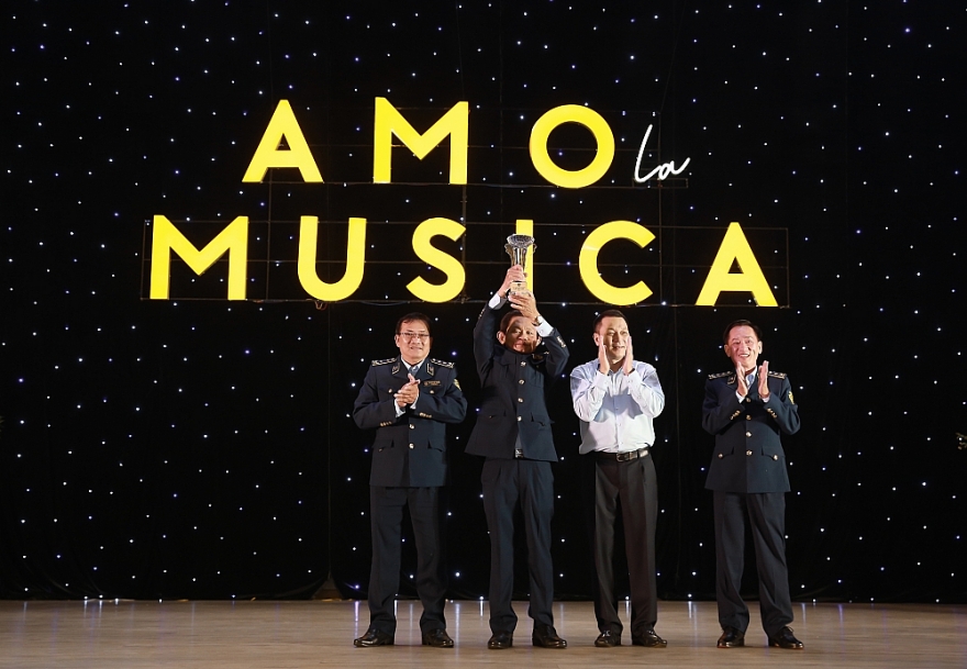 Cục Quản lý thị trường Tiền Giang:  Gương mẫu, đi đầu trong chỉ đạo, điều hành