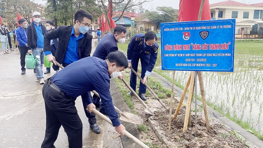 Trồng một cây xanh - một mầm hạnh phúc