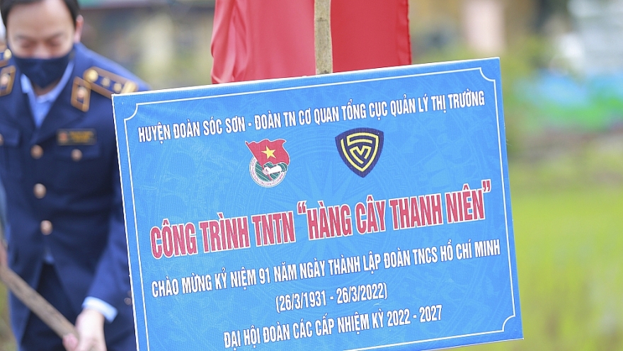 Trồng một cây xanh - một mầm hạnh phúc