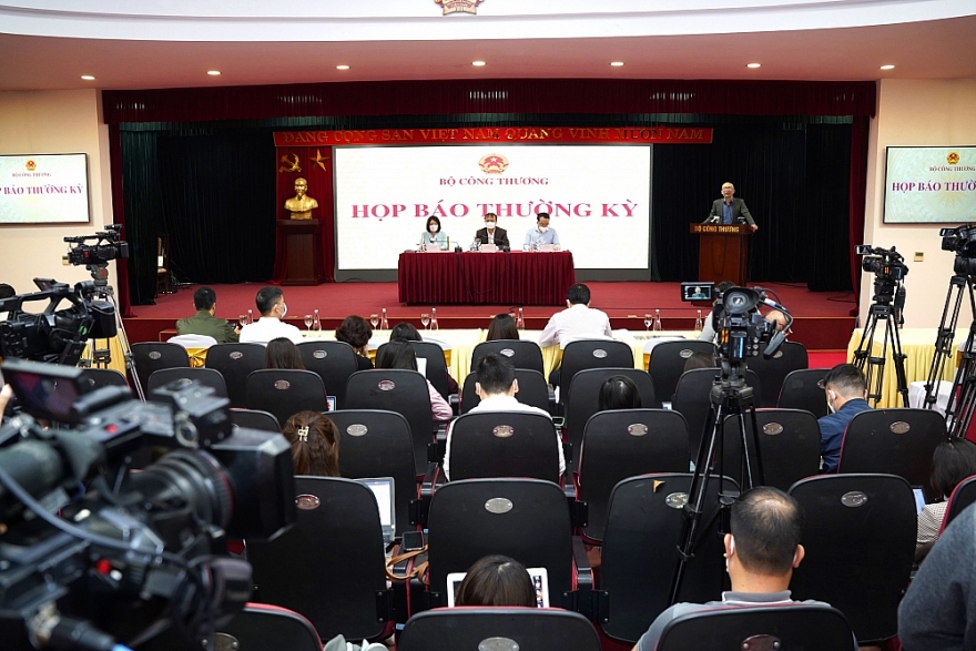 Nguồn cung xăng dầu trong nước luôn đảm bảo và sẽ không thiếu