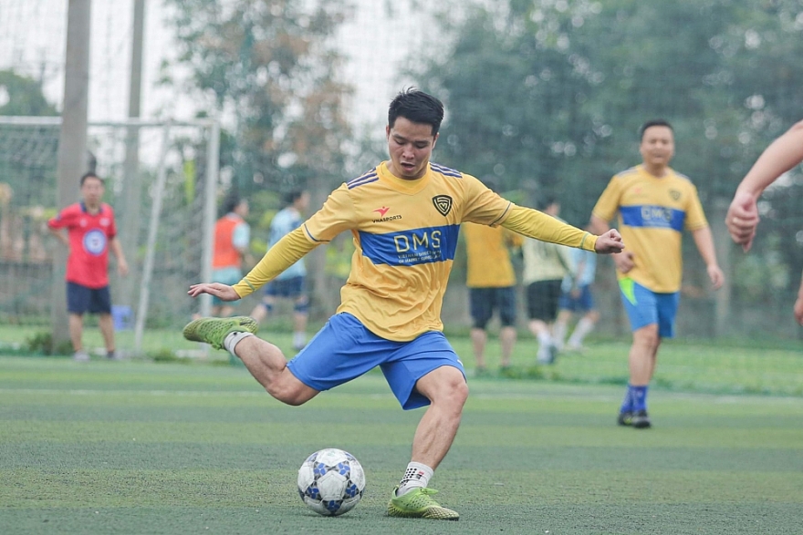 Đội bóng Cơ quan Tổng cục tạm dẫn đầu trong bảng xếp hạng Giải bóng đá nam Bộ Công Thương