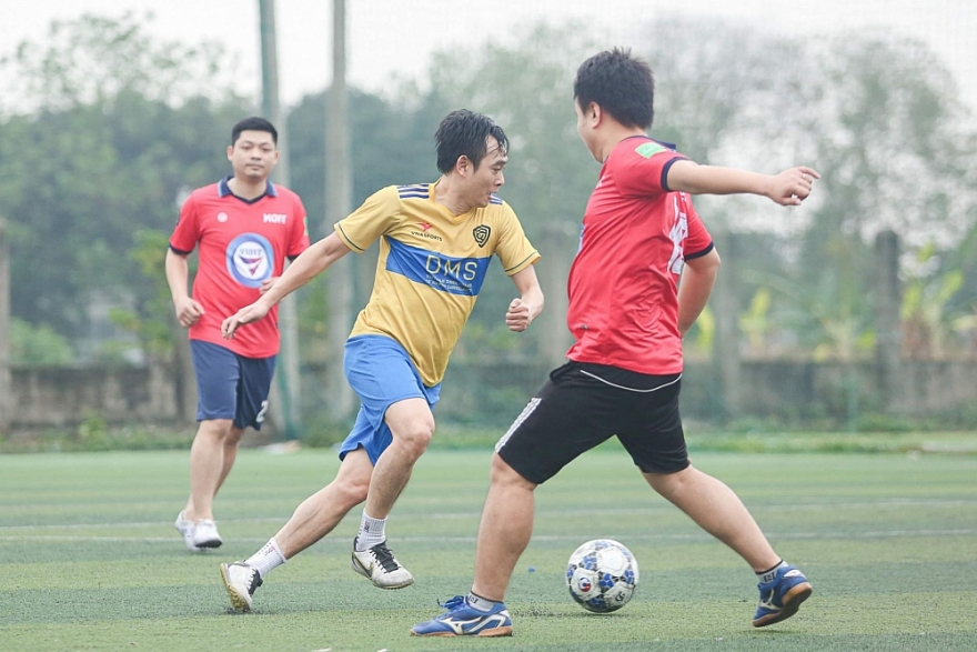 Đội bóng Cơ quan Tổng cục tạm dẫn đầu trong bảng xếp hạng Giải bóng đá nam Bộ Công Thương