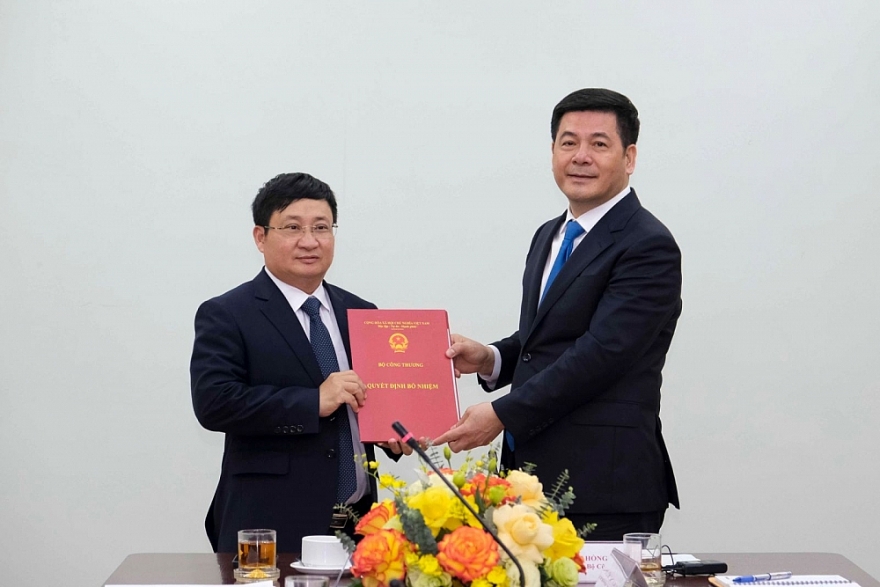 Bộ trưởng Nguyễn Hồng Diên làm việc với Viện Nghiên cứu Cơ khí