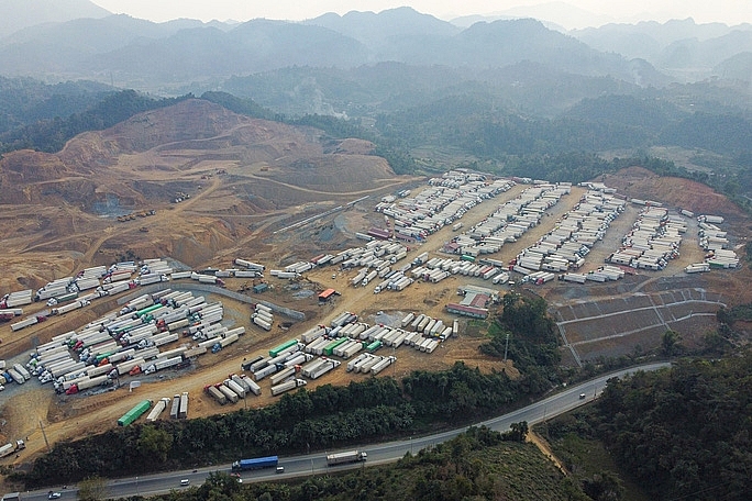 Siết lại xuất khẩu theo phương thức tiểu ngạch sang Trung Quốc