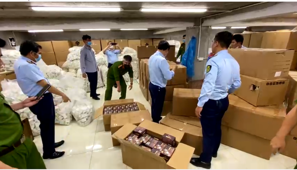 Thu giữ gần 2.000 hộp cafe giảm cân có thành phần gây ngộ độc