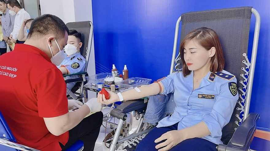 Lực lượng Quản lý thị trường góp trên 822.955ml máu vào quỹ máu quốc gia