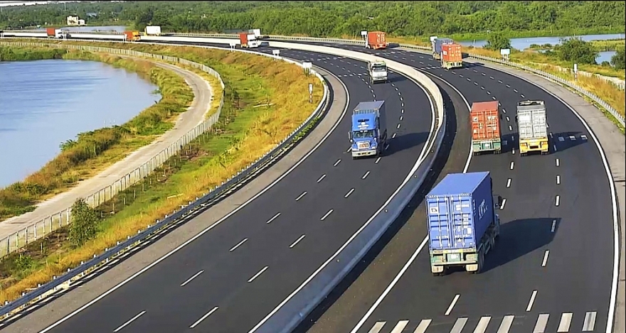 Đề xuất giảm thuế cho doanh nghiệp vận tải