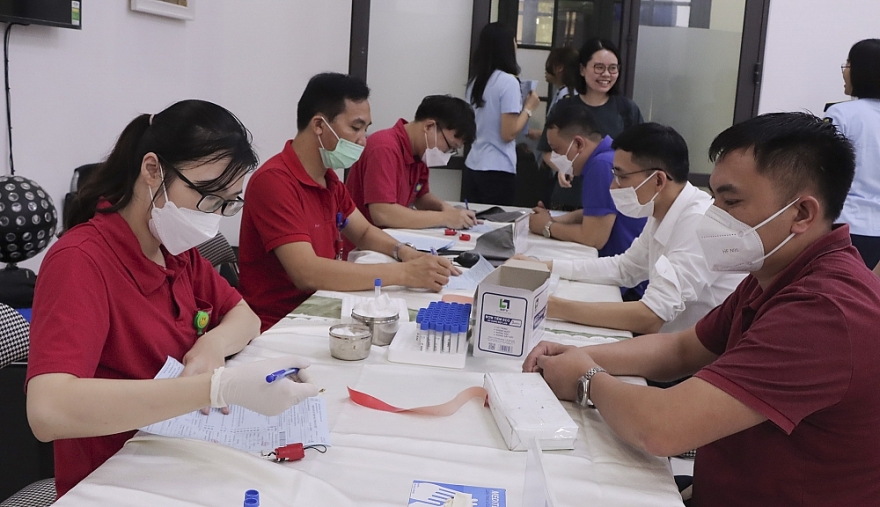 Lực lượng QLTT góp thêm .... máu vào quỹ máu quốc gia