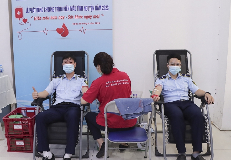 Lực lượng QLTT góp thêm 41.300ml máu vào quỹ máu quốc gia