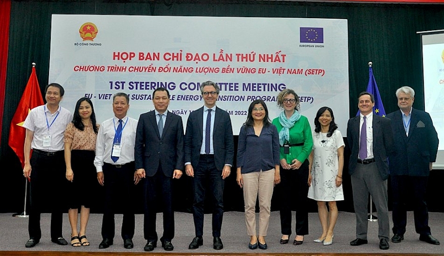 Việt Nam - EU hợp tác chuyển đổi năng lượng bền vững