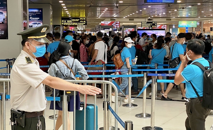 Sân bay Nội Bài phục vụ hơn 400.000 lượt khách trong 5 ngày nghỉ lễ