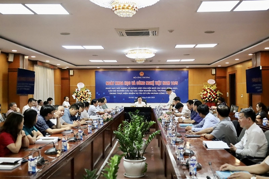 Phát huy vai trò của hoạt động khoa học công nghệ, tạo động lực phát triển ngành Công Thương bền vững