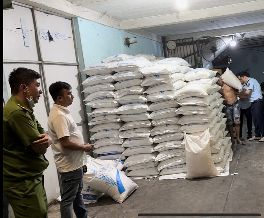 QLTT TP. Hồ Chí Minh xử phạt trên 340 vụ vi phạm về an toàn thực phẩm