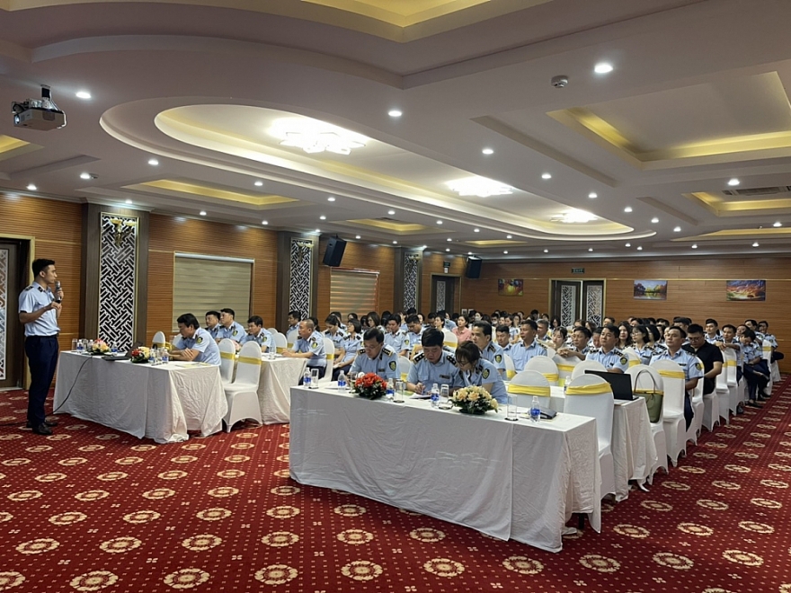 QLTT Hải Phòng: Phát huy truyền thống, xây dựng lực lượng chính quy, hiện đại