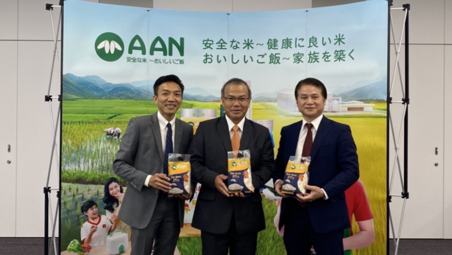 Lần đầu tiên gạo Việt Nam được bày bán trên đất Nhật