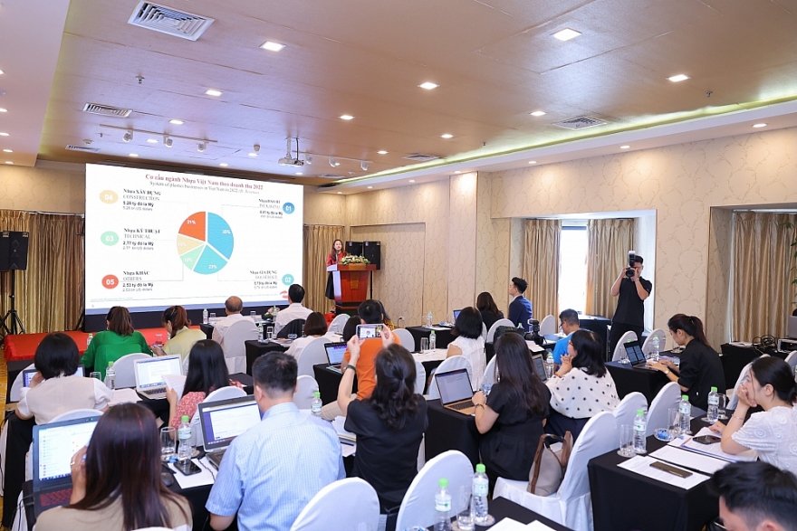 Chia sẻ, kết nối các giải pháp công nghệ mới cho lĩnh vực nhựa, toà nhà thông minh