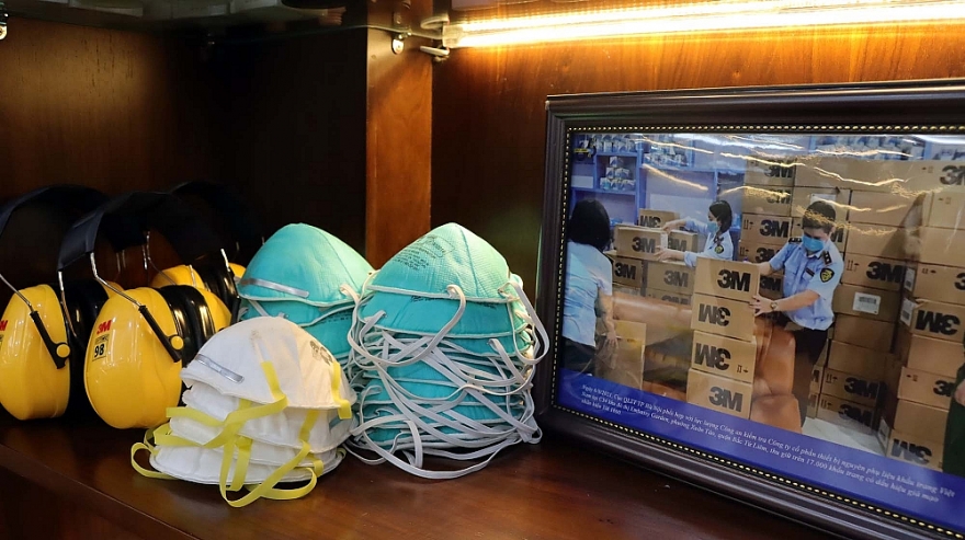 Phòng Trưng bày truyền thống “Dấu ấn Quản lý thị trường” - Nơi ghi dấu những chặng đường phát triển của lực lượng